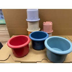 義賣- 圓形疊疊杯玩具(8件裝) (有小許咬痕)